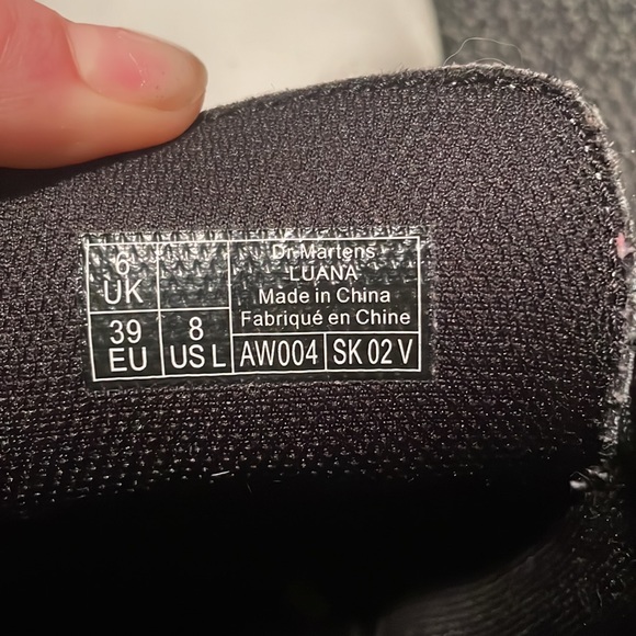 White doc martens - Picture 5 of 5